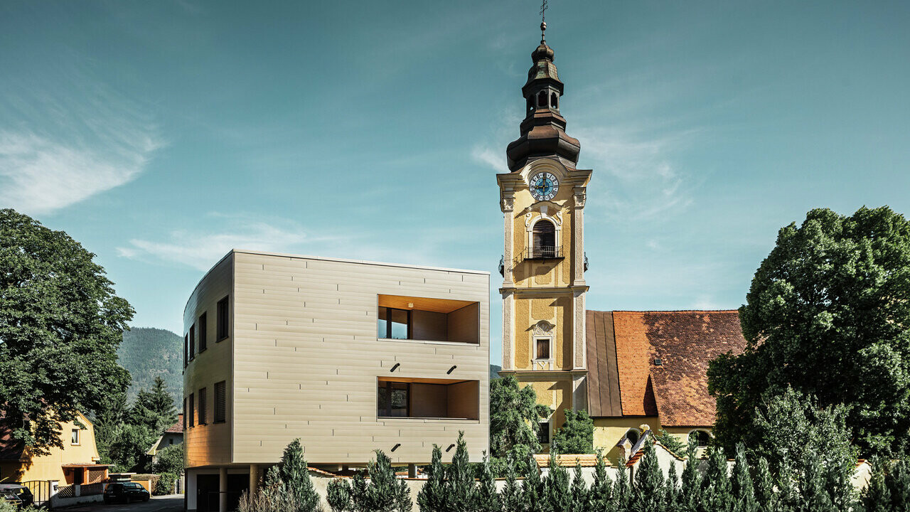 Fasádní lamely Siding PREFA u komplexu kostela sv. Jakuba