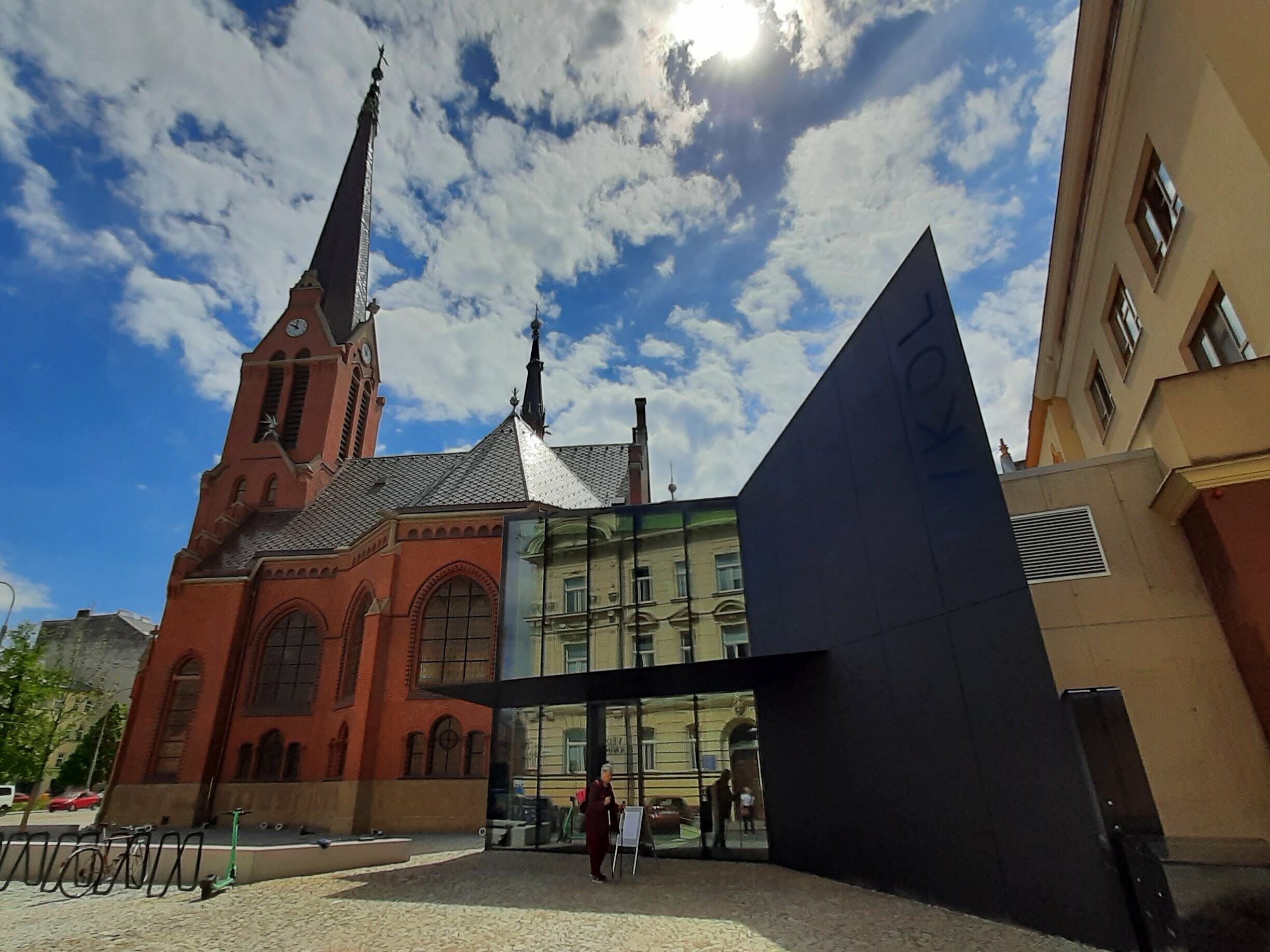 PREFABOND na kostele v Olomouci