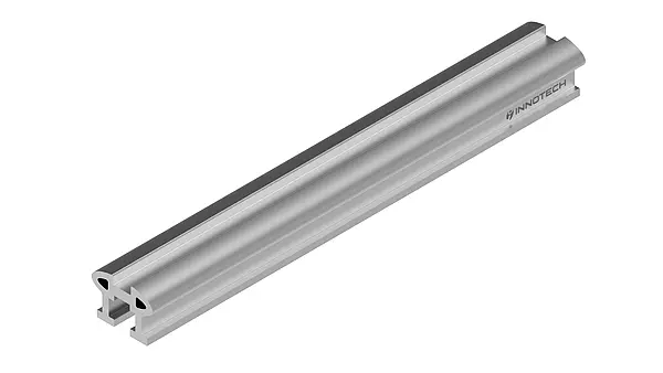 Hliníková lišta je klíčovou součástí upevňovacího systému INNOTECH® TAURUS, který je speciálně navržen pro bezpečnou instalaci a údržbu fotovoltaických systémů na maloformátových hliníkových střechách PREFA. Tato robustní lišta je ústřední součástí kolejnicového systému TAURUS a umožňuje spolehlivou a stabilní montáž solárních panelů. Systém je určen pro použití na maloformátových krytinách PREFA a je certifikován dle normy EN 795 typ A a D, aby byly zajištěny nejvyšší bezpečnostní standardy pro kvalifikovaný personál.