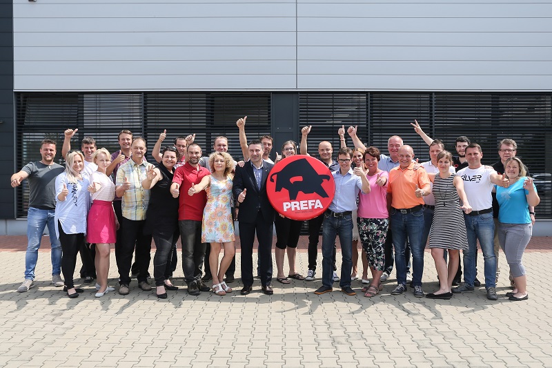 OBRAŤTE SE NA NAŠE EXPERTY